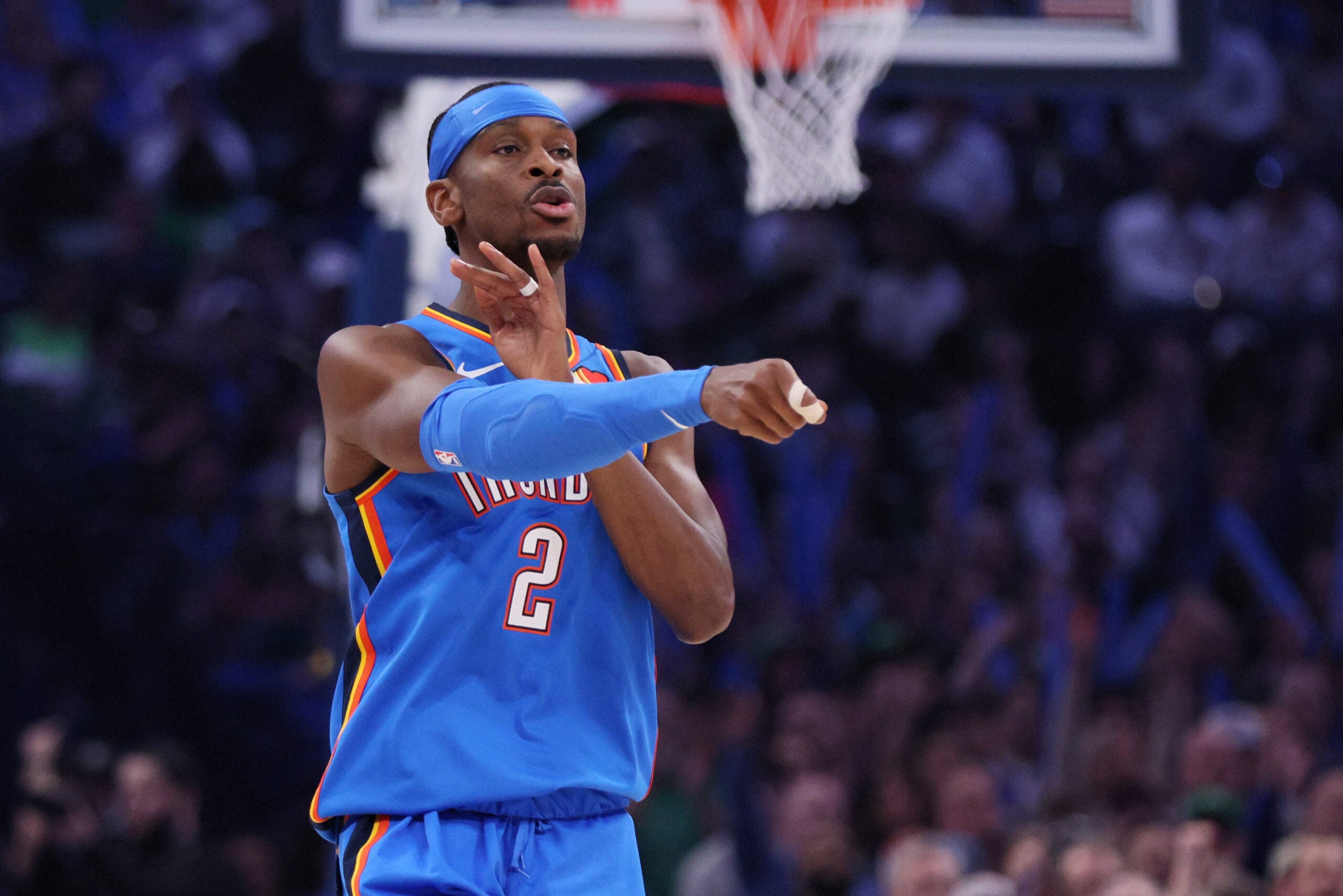 NBA／SGA 獲選 2025-26 賽季 MVP 完成二連霸！比肩 Nash 等傳奇球星再創史詩紀錄！