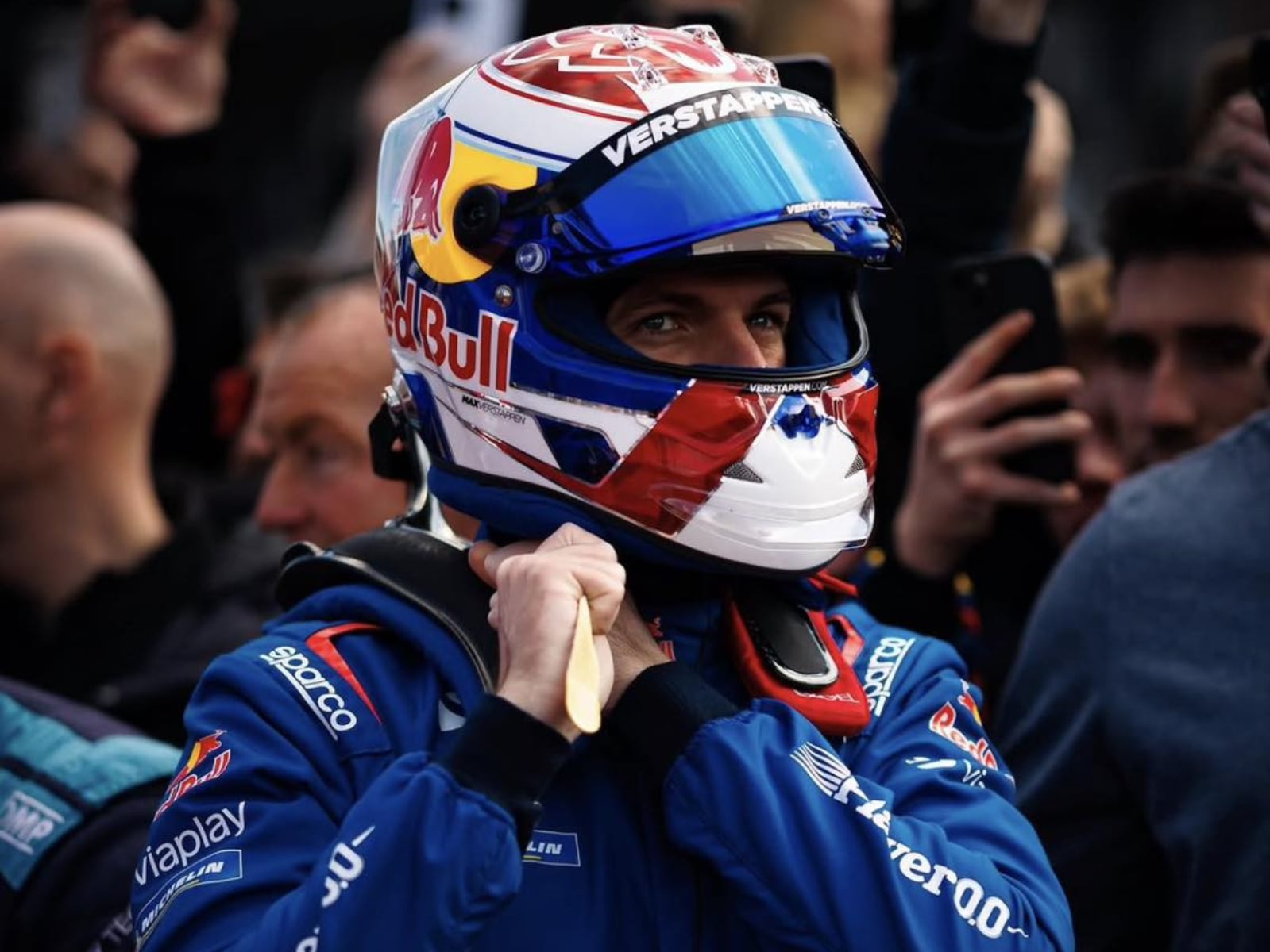 Max Verstappen GT3 超車對手大唱「Dududu」笑翻網友：「都變成粉絲了！」