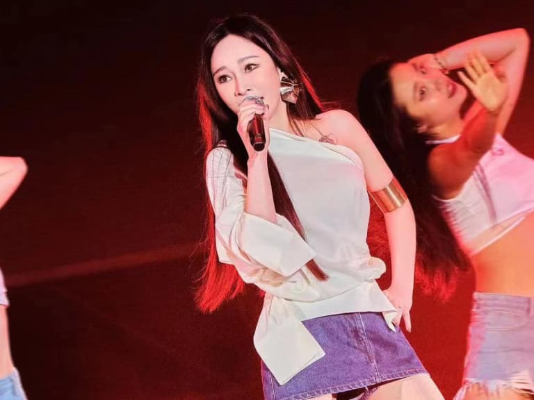 温嵐歌曲 10 首經典盤點！〈傻瓜〉、〈屋頂〉、〈夏天的風〉⋯代表作整理與必聽金曲回顧！