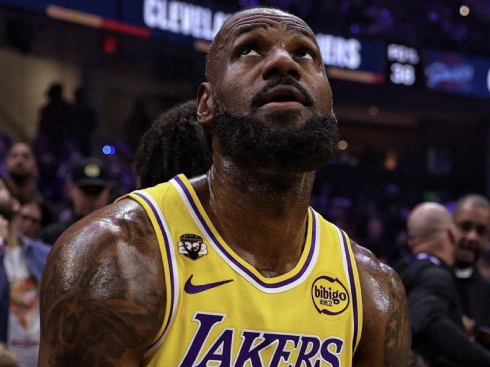 NBA／LeBron MVP Shares 歷史第一再掀 GOAT 論戰！Jordan 派怒轟：「打得久不等於山羊！」