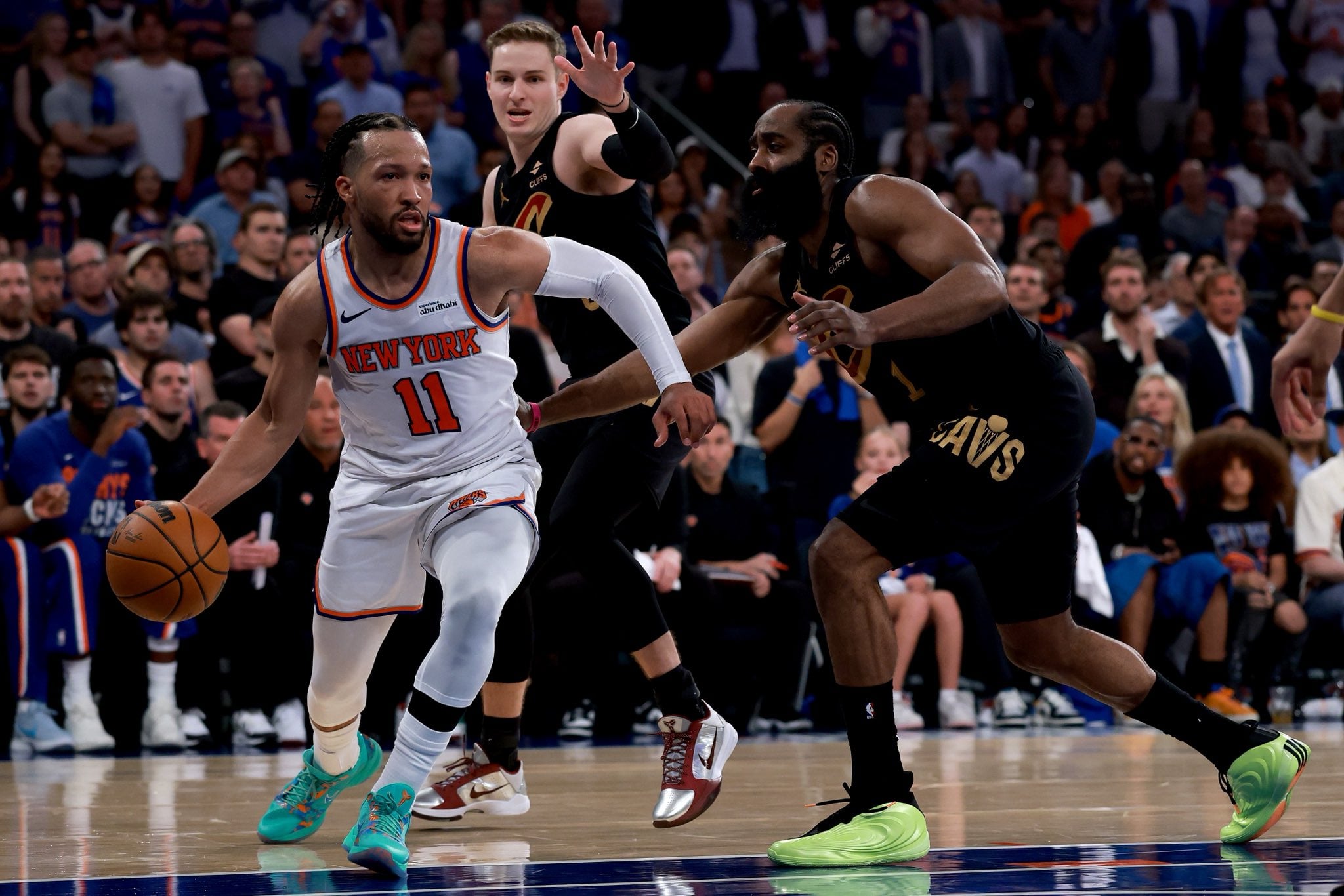 NBA/Jalen Brunson 末節大爆發關鍵原因!瘋狂點名 James Harden 吃到飽片段曝光!