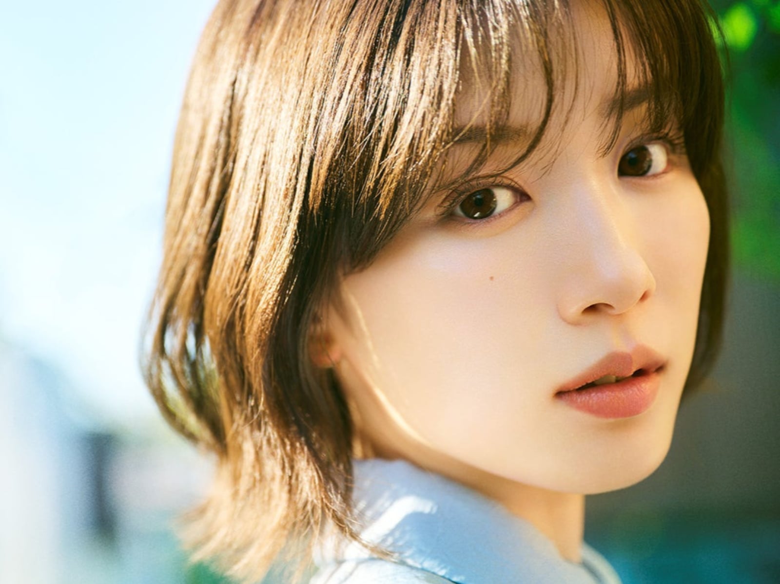 永野芽郁為新片剪短髮！全新《MAGNOLIE》寫真曝光粉絲暴動喊：「暈倒級美貌！」