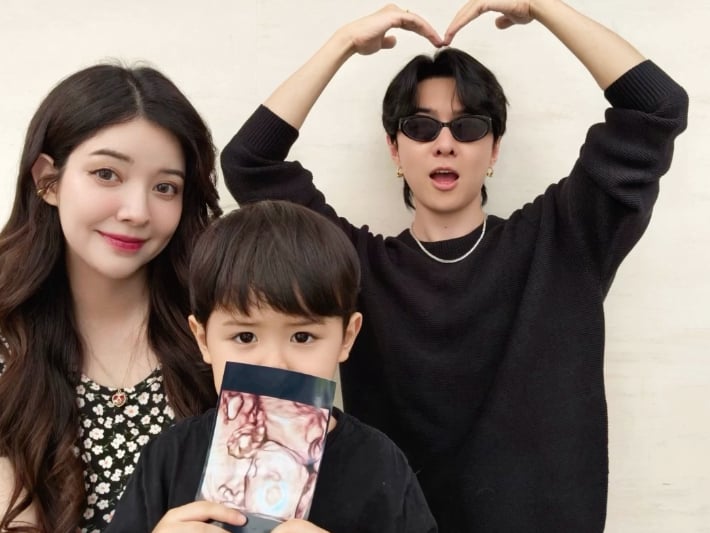 唐禹哲 IG 宣布再當爸！小14 歲老婆蘇小軒懷二胎甜喊：「謝謝老公無微不至的照顧！」