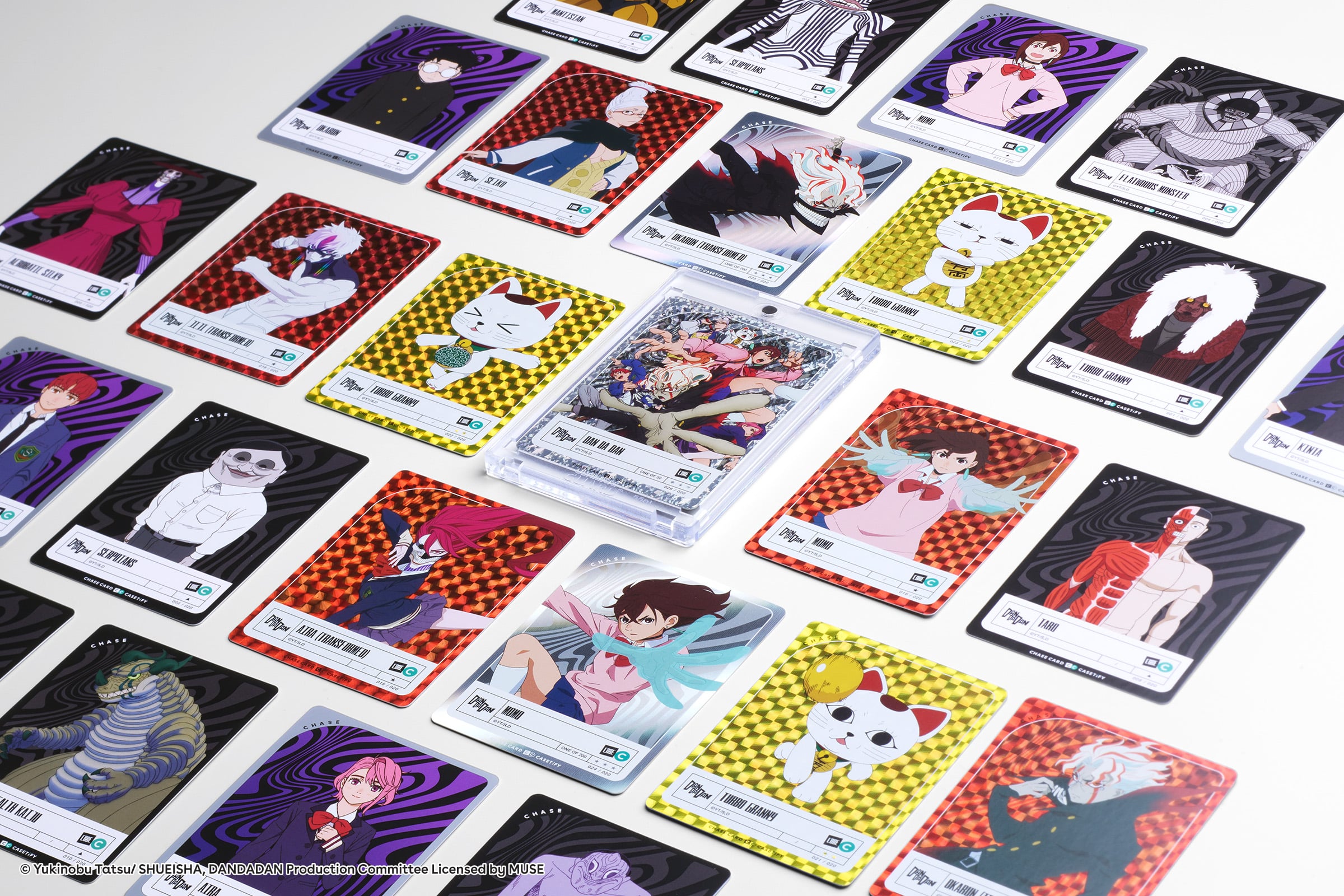 《膽大黨》× CASETiFY 聯名超狂!高速婆婆搖搖手機殼、絨毛公仔、卡牌盲包⋯多個必收商品一次看!