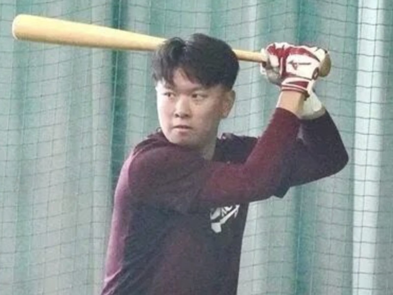 樂天桃猿游承勳遭影射石垣島帶陪酒女過夜！Threads 爆料貼文衝破 83 萬瀏覽！