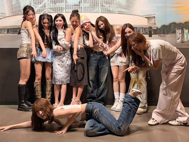 TWICE MOMO 捉弄志效反撞定延畫面曝光！粉絲直言：「又心疼又想笑！」