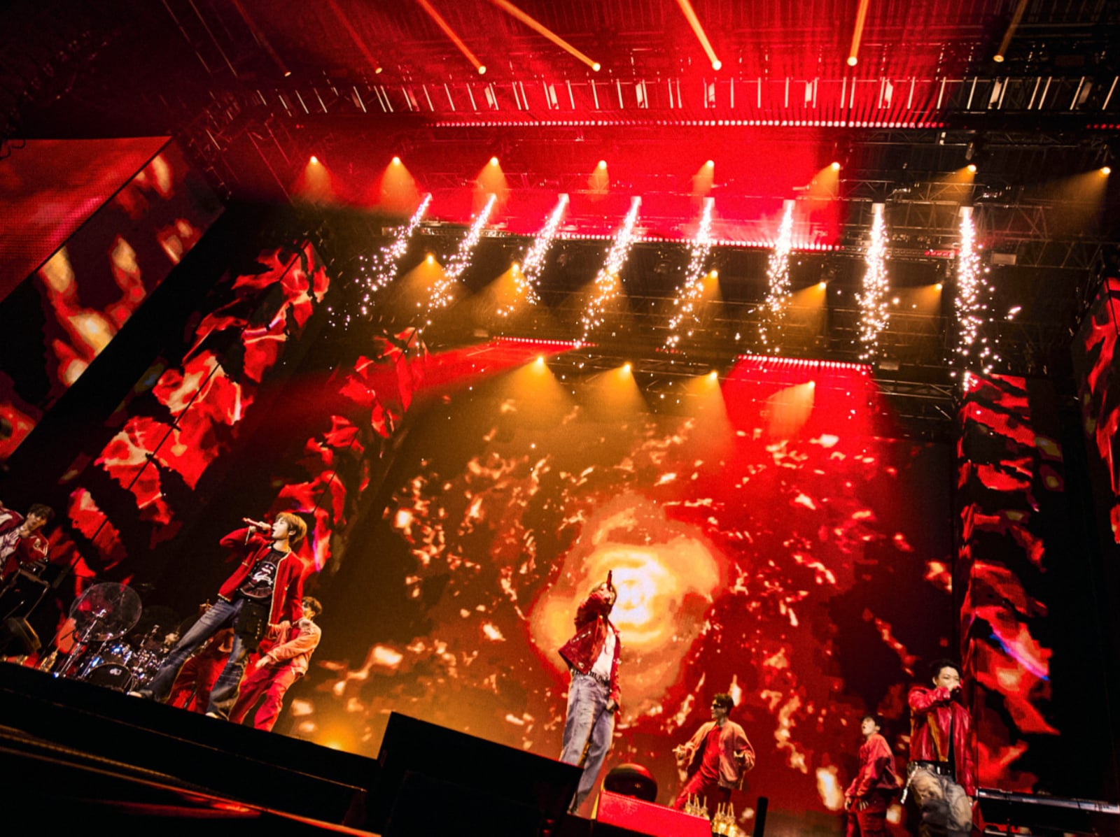 iKON 7 月台北開唱！時間地點、粉絲福利、座位、售票資訊一次看！