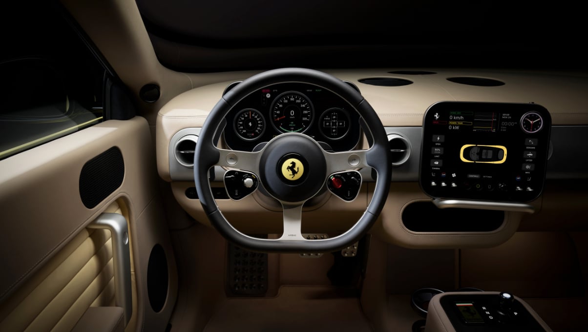 法拉利 Ferrari 首款純電超跑 Luce 登場!前蘋果首席設計長操刀、1050 匹馬力震撼車壇!