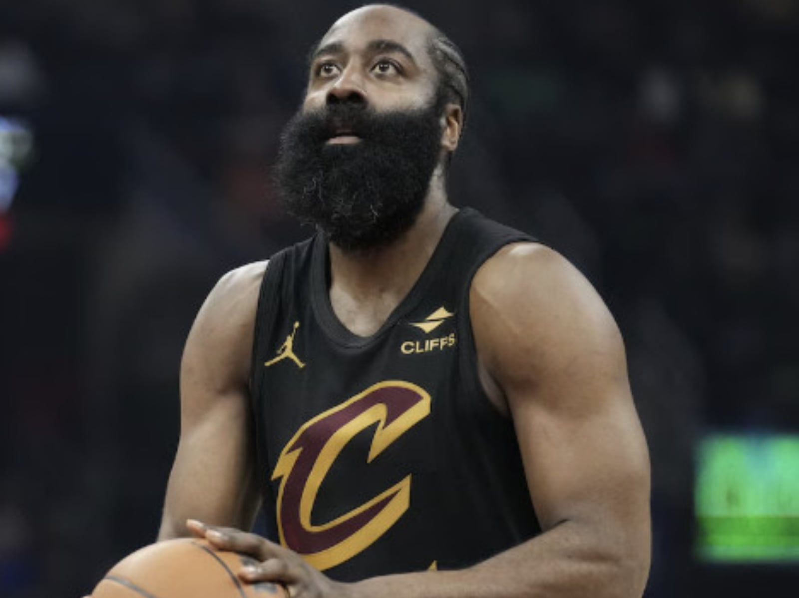 NBA／James Harden 東決遭橫掃仍喊「100% 留騎士」！球迷反應兩極：「先拿底薪吧！」
