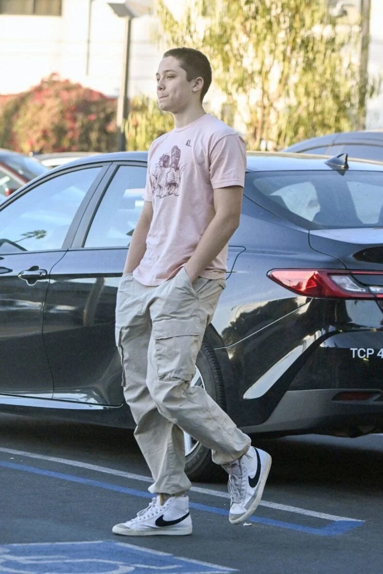布萊德彼特兒子