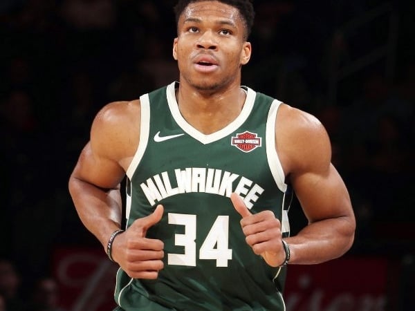 勇士砸「6換1」搶字母哥 Giannis！4首輪加吉米巴特勒、波傑姆斯基全押上