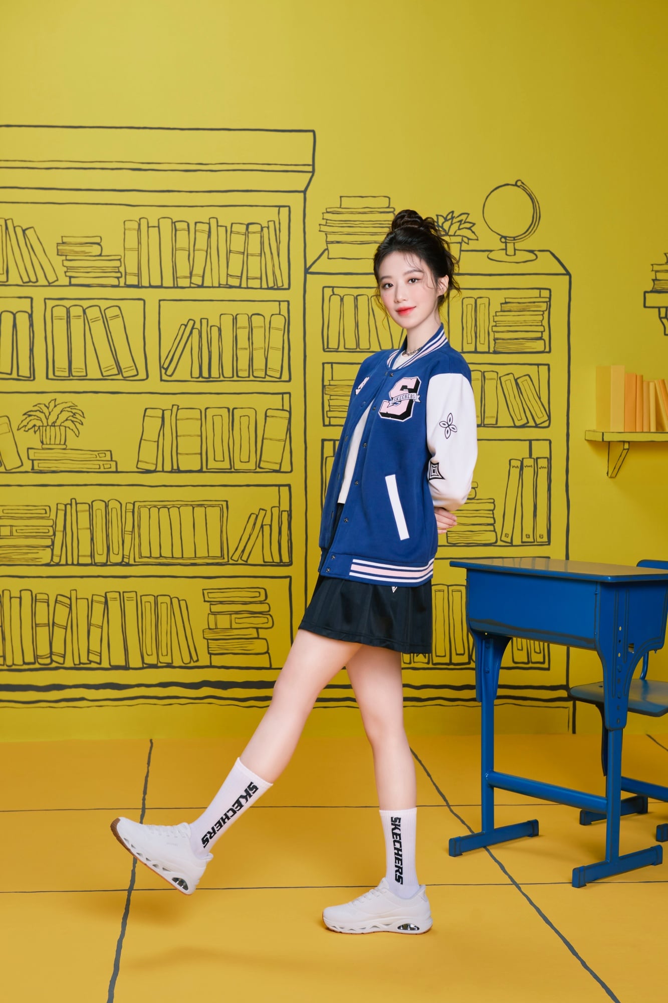 舒華化身校園女孩狂讚 SKECHERS UNO GLIDE-STEP!畢業季「舒式轉場」限定書籤必收⋯快看領取方法!