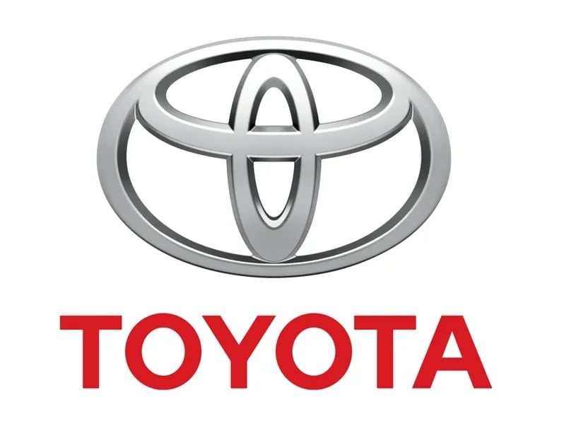 Toyota Hilux 全新第9代正式發售！睽違10年大改款、「相撲力士」臉設計亮相，498萬日圓起