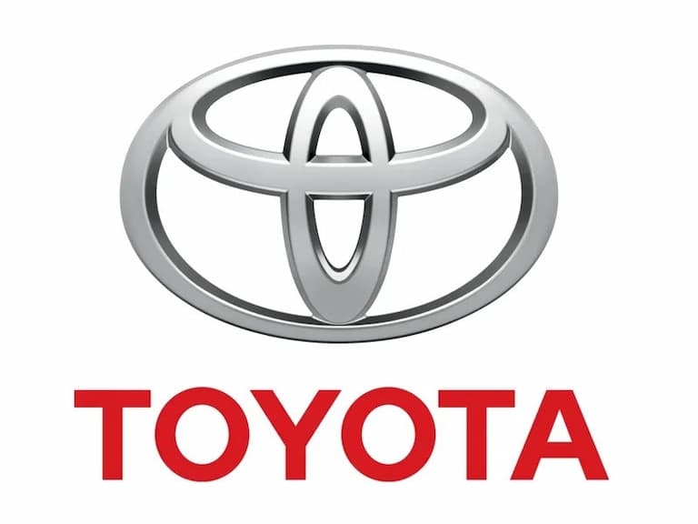 Toyota Hilux 全新第9代正式發售！睽違10年大改款、「相撲力士」臉設計亮相，498萬日圓起