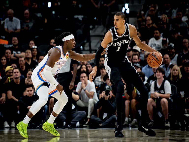 NBA／馬刺 G6 狂勝 27 分痛宰雷霆！斑馬 28+10、系列賽扳平進入搶七大戰！