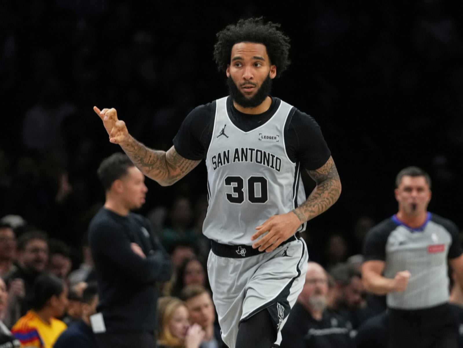 NBA／Julian Champagnie 從 76人棄將到馬刺最準射手！感慨「3 年前我以為結束了⋯」