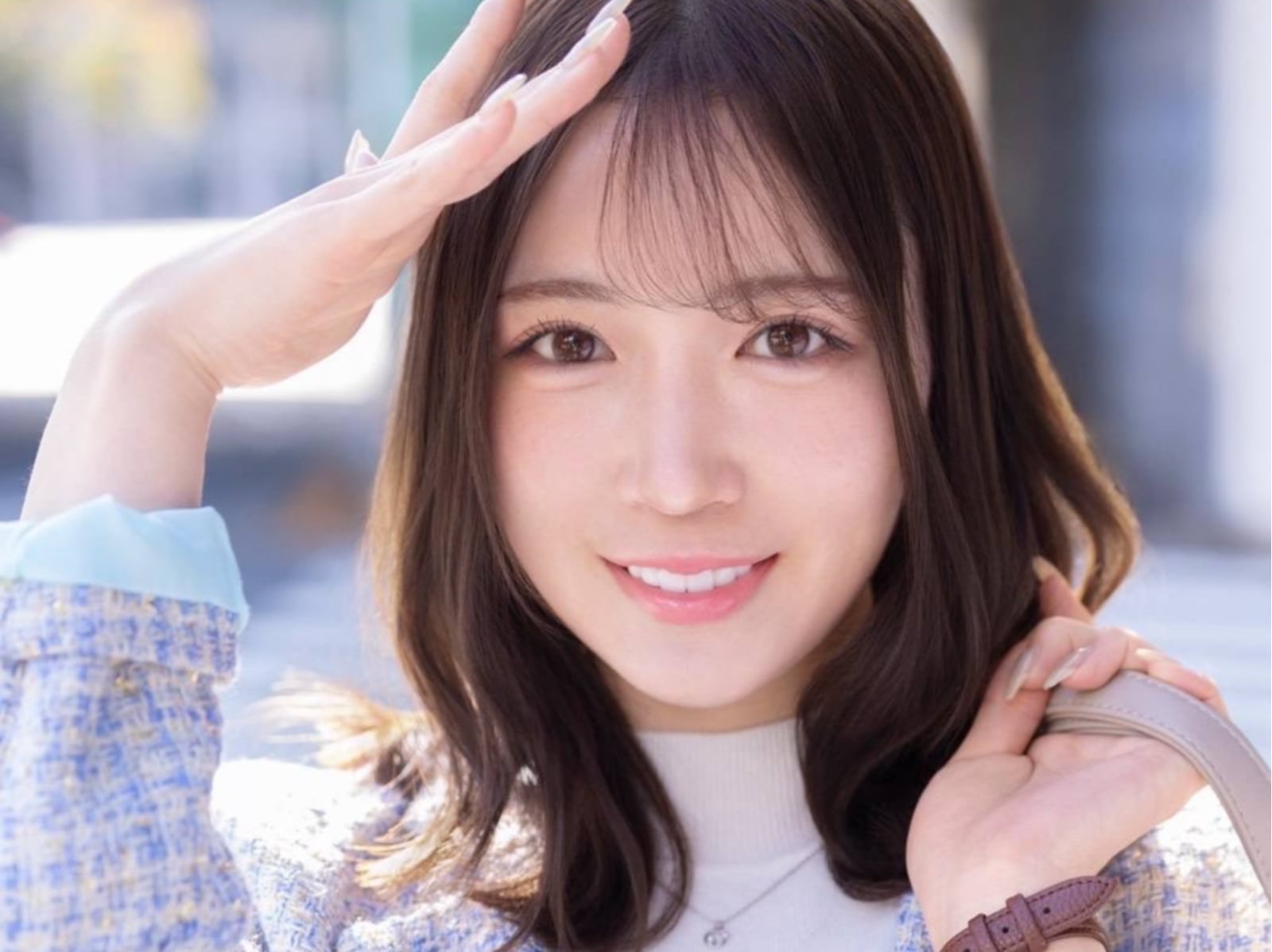 美女 OL 篠崎沙帆出道！5 歲就開始觀賞成人片！【老司J開車】