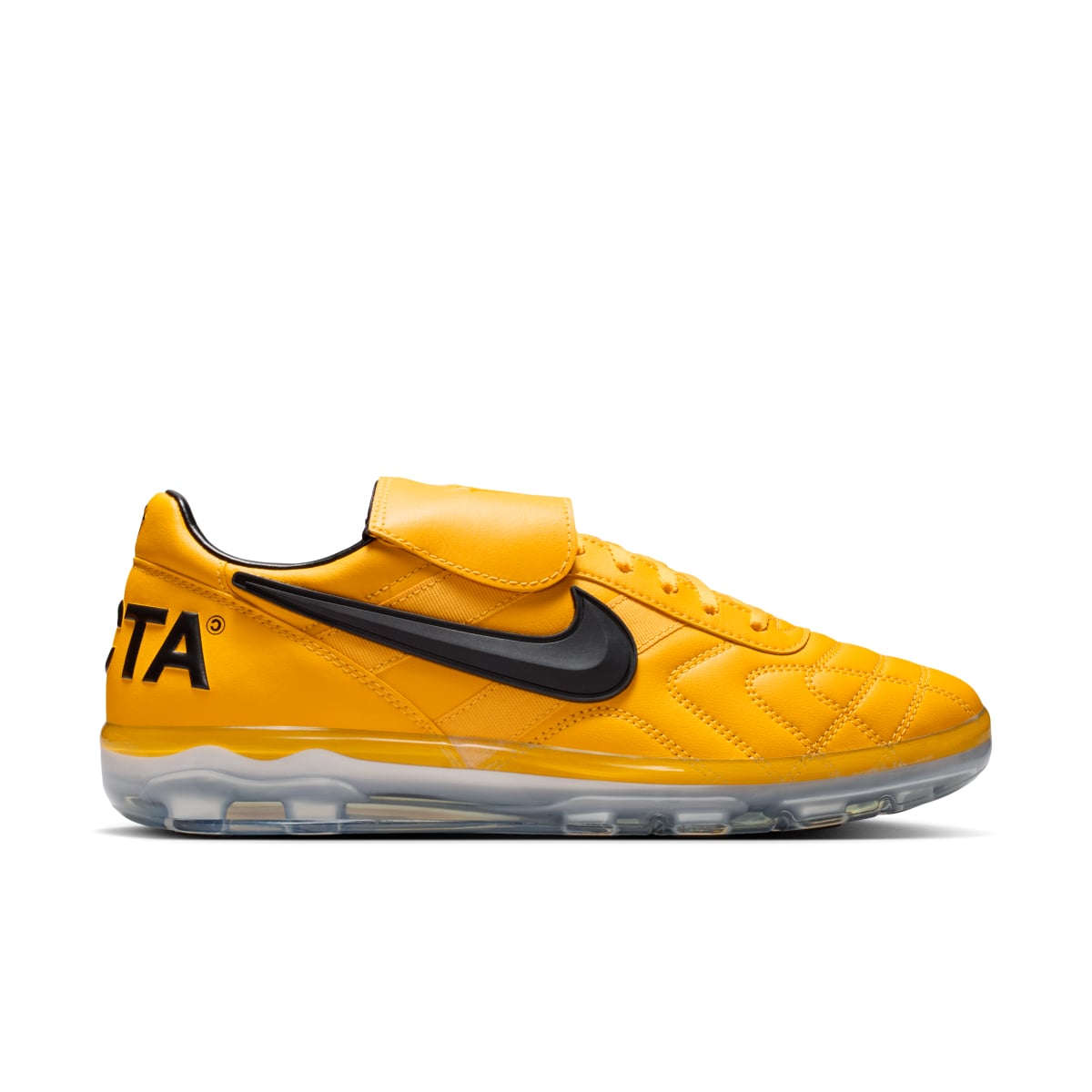 Nike X2 世界盃超狂聯名來襲！攜手 Palace、NOCTA 等 7 家潮流品牌打造最潮足球系列單品！