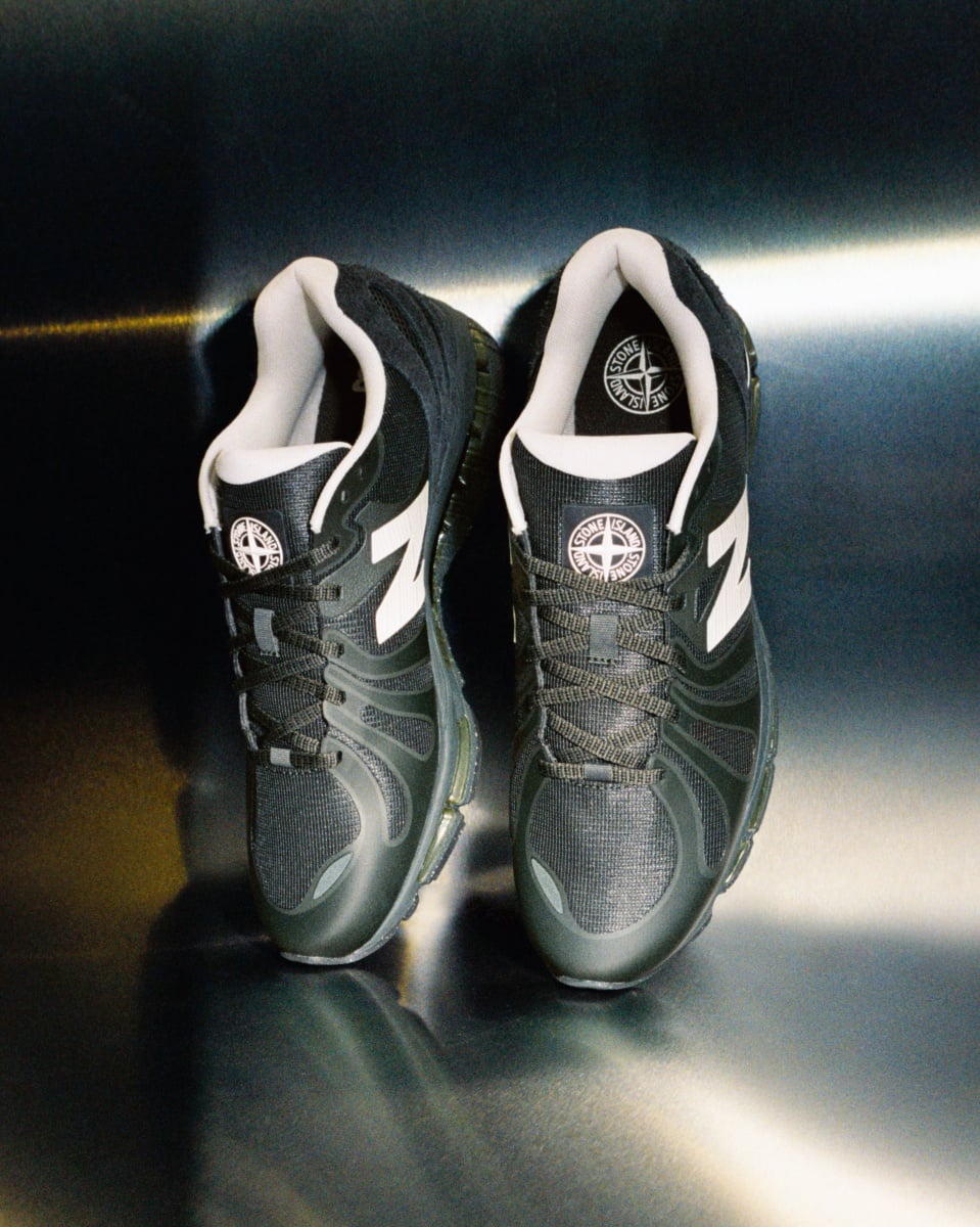 Stone Island x New Balance 聯名發售資訊一覽!以足球為靈感迎接世界盃、1890 鞋款必收!