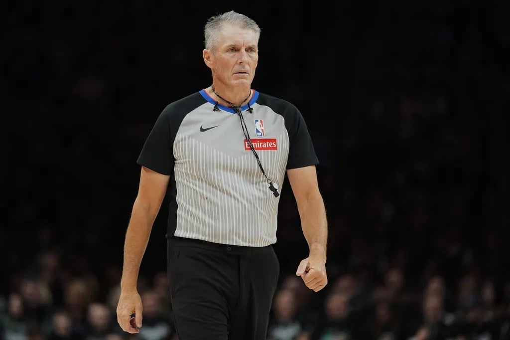 NBA 總冠軍賽 12 名執法裁判名單曝光！三幻神 Scott Foster、Tony Brothers 皆入選引發爭議！