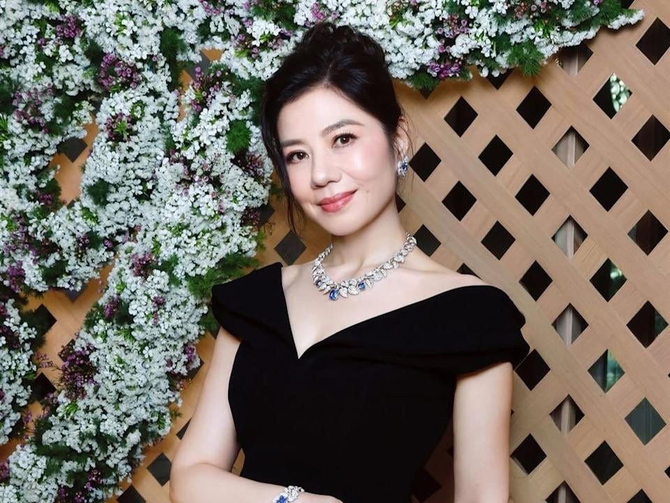 鍾楚紅近況出席活動超凍齡！親曝復出計畫坦言：「目前沒有打算！」