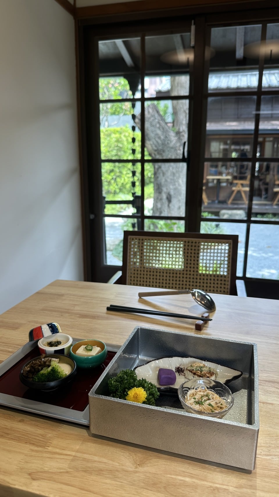 豆舞 YUDOFU 湯豆腐｜隱身光在錦町園區的「日式湯豆腐」料理，最新菜單一次看！