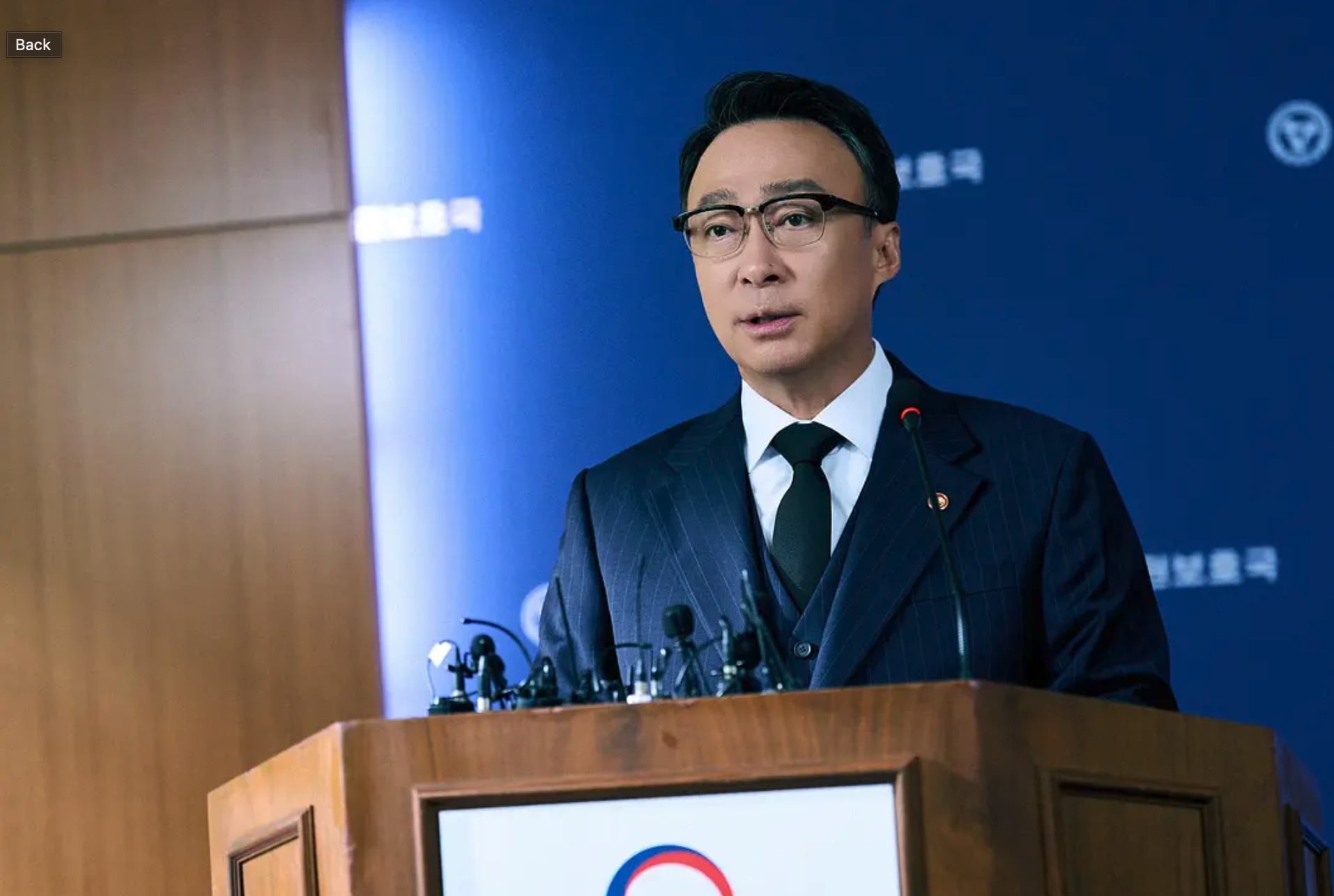 Netflix《鐵拳教育》線上看亮點解析：教育版《模範計程車》、以暴制暴掀熱議！