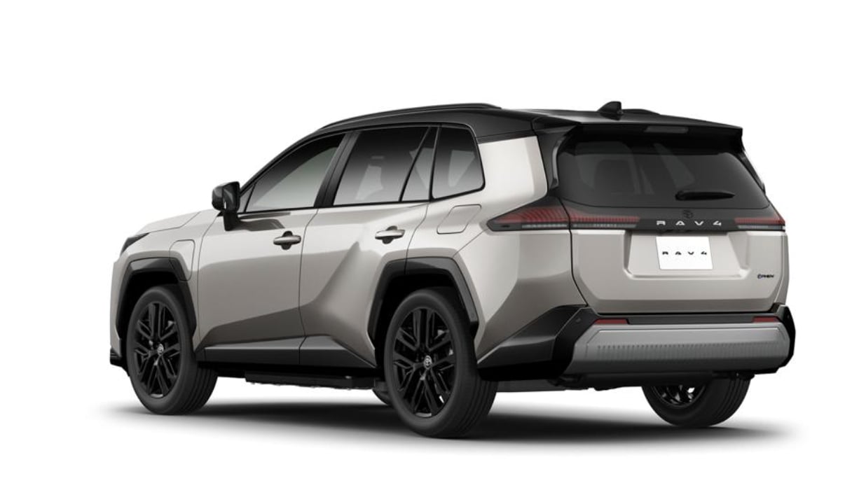 Toyota RAV4 PHEV 接單價曝光 150 萬！第六代油電版台灣規格出爐，訂單已破 5000 張！