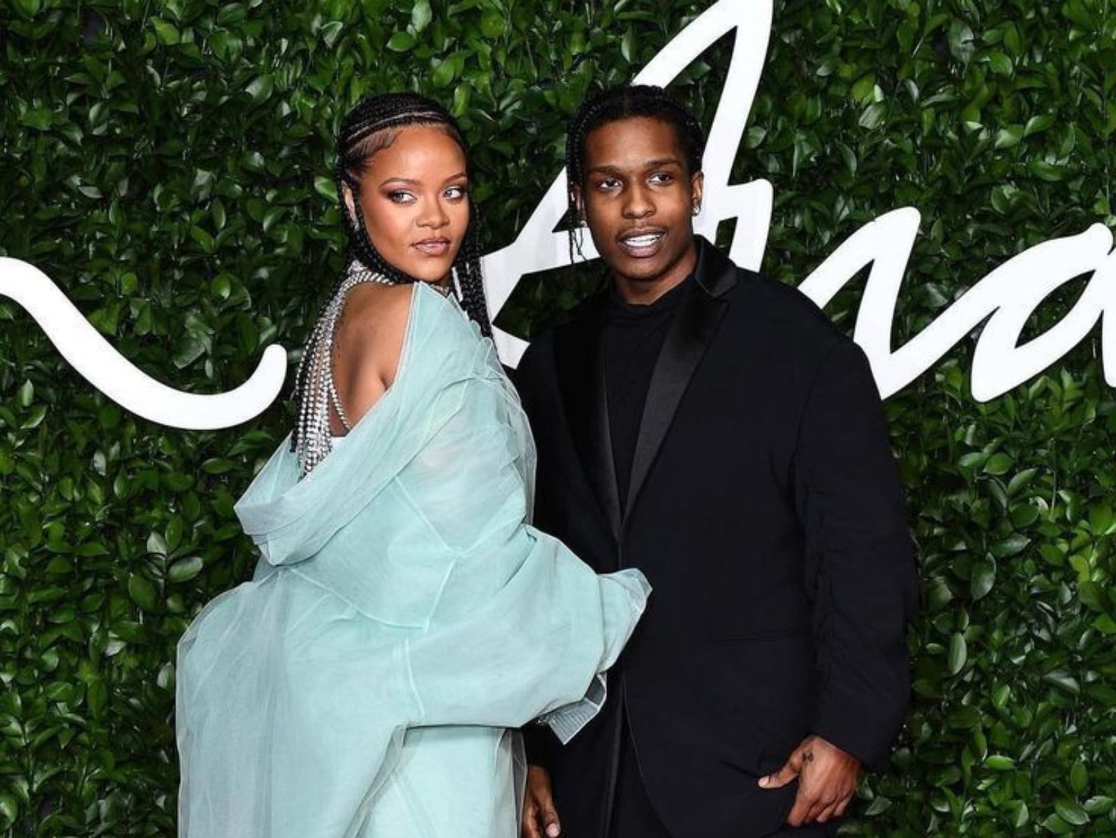 A$AP Rocky 親揭「Rihanna 改變我人生」！從街頭浪子到奶爸的蛻變⋯媽媽的愛情預言竟一語成讖！