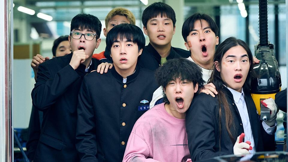 Netflix《鐵拳教育》線上看登 25 國冠軍！韓國教員團體直言：「揭露崩壞教室的真實面貌！」
