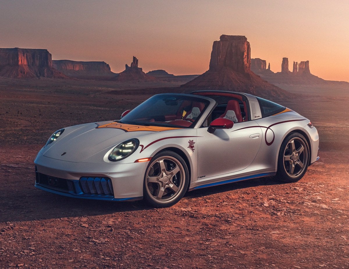 Porsche 攜手《玩具總動員5》打造聯名塗裝!3 款限定 911 化身巴斯光年、胡迪、翠絲驚喜亮相