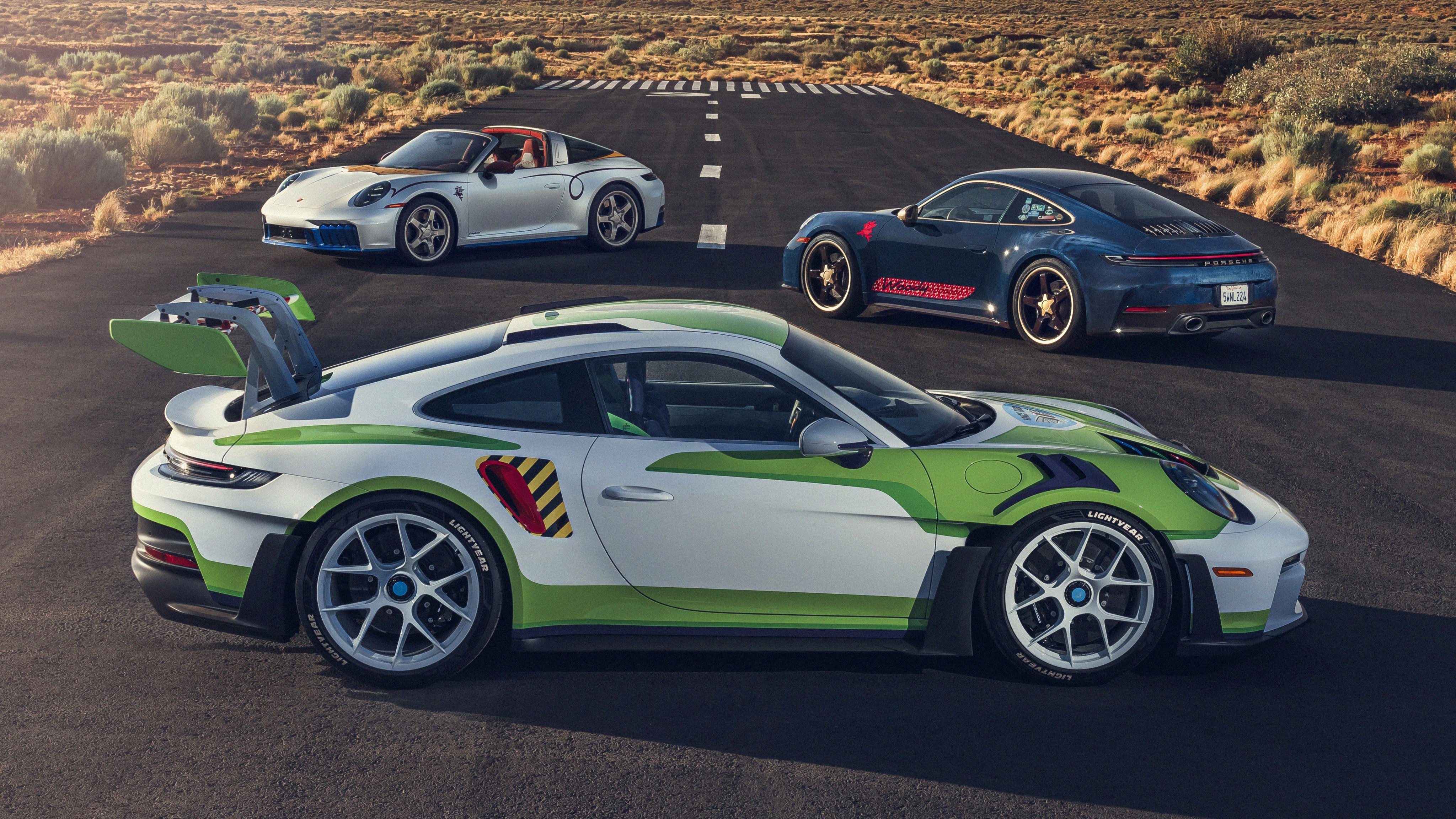 Porsche 攜手《玩具總動員5》打造聯名塗裝!3 款限定 911 化身巴斯光年、胡迪、翠絲驚喜亮相
