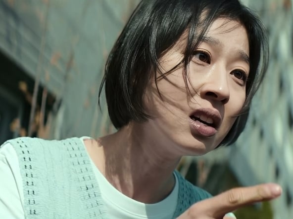 Netflix《鐵拳教育》台灣老師感觸超深！感嘆留言：「把教權局抽掉，大概就是紀錄片！」
