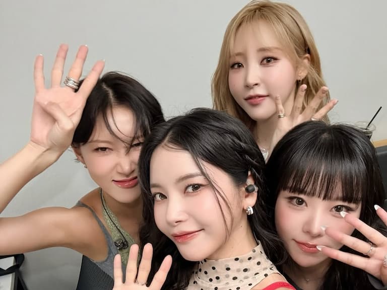 MAMAMOO 成員回憶車禍驚魂！頌樂第一反應竟是擔心「三倍違約金」掀熱議！