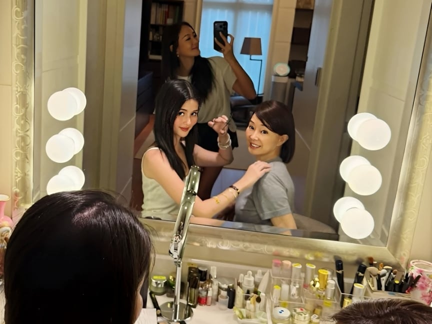 孫芸芸、女兒廖思惟、媽媽何念慈三代同框！凍齡美貌引網驚：「根本分不出輩分！」