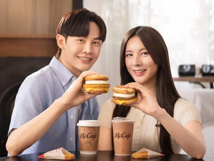 麥當勞厚鬆餅堡 McGriddles 4款口味回歸！79元起、外送8折、售完為止⋯購買資訊一次看！
