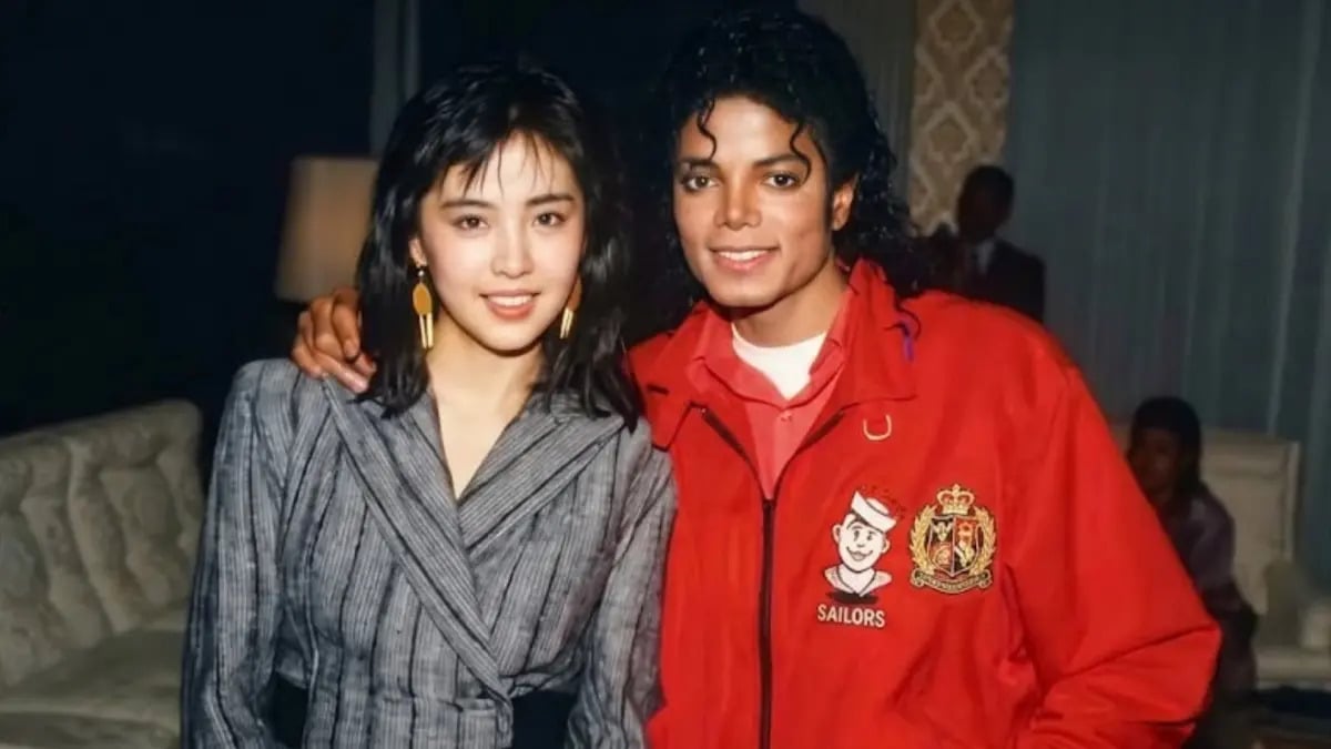 麥可傑克森 Michael Jackson 同框王祖賢合照曝光!當年互動細節再掀討論!