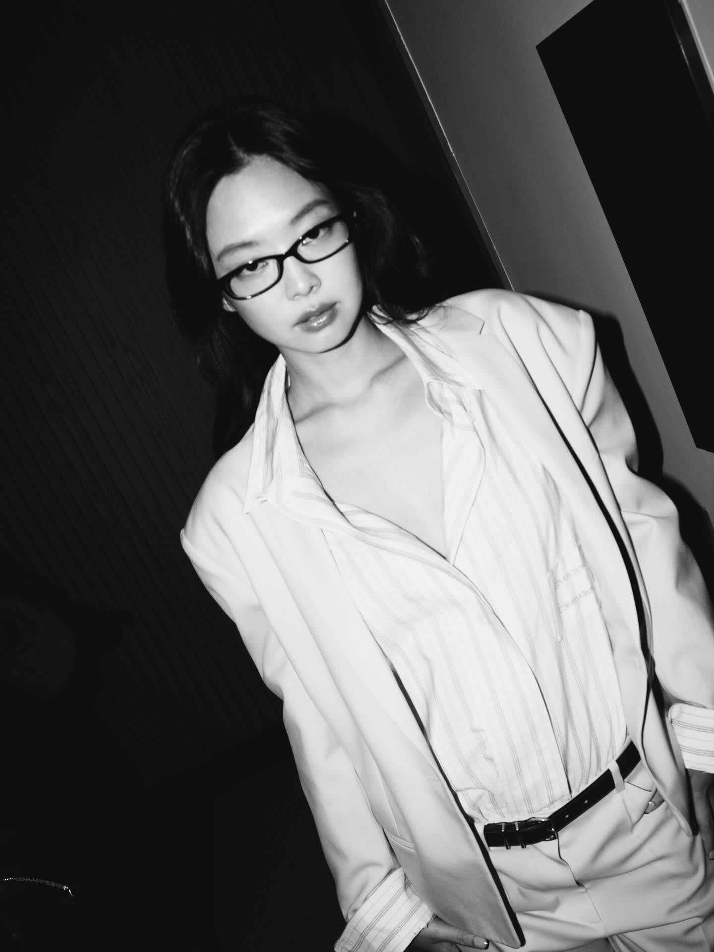 Jennie 親揭疫情低潮期心境!「人生很短暫」這句話讓粉絲直呼被治癒