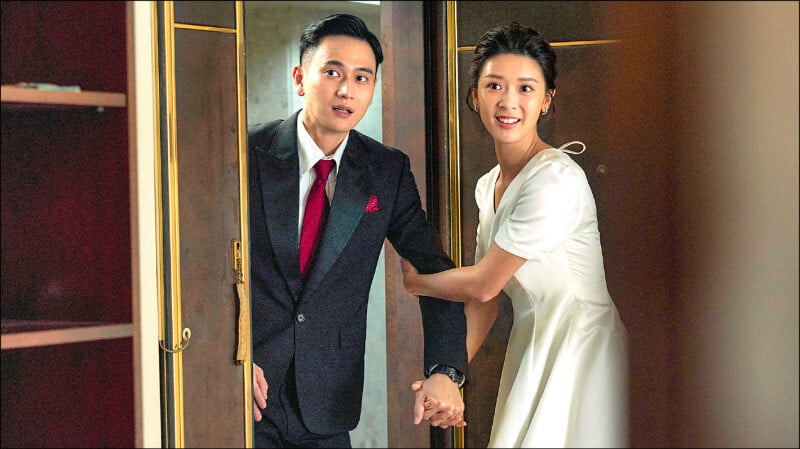 Netflix《雙囍》好看嗎?劉冠廷兩度當新郎、婚禮劇情掀熱議⋯觀眾評:「根本亞洲家庭恐怖片!」