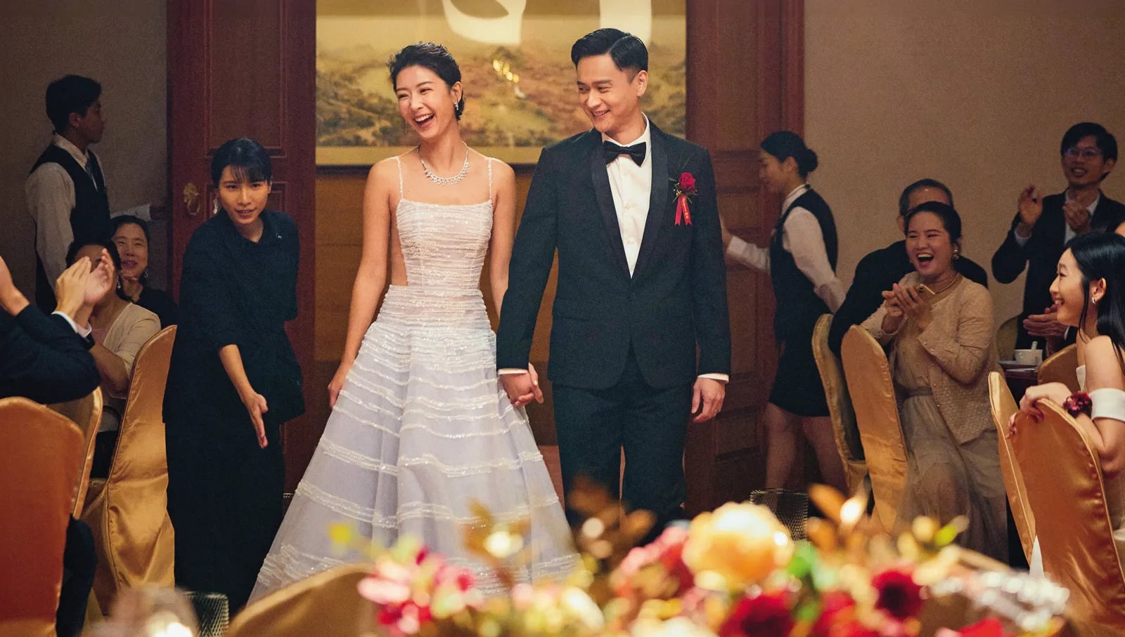 Netflix《雙囍》好看嗎?劉冠廷兩度當新郎、婚禮劇情掀熱議⋯觀眾評:「根本亞洲家庭恐怖片!」