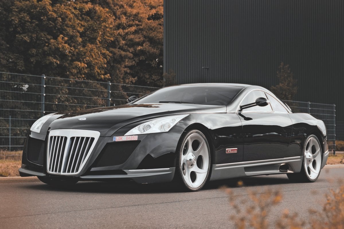 邁巴赫 Maybach Exelero 全球唯一!700 匹 V12 狂飆 351km/h、開價 800 萬美元的瘋狂訂製怪獸