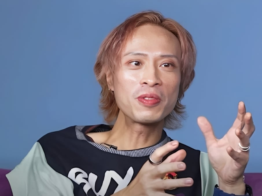 吸血鬼英文老師 Eko 暴瘦！憔悴模樣粉絲擔憂：「是不是生病了？」