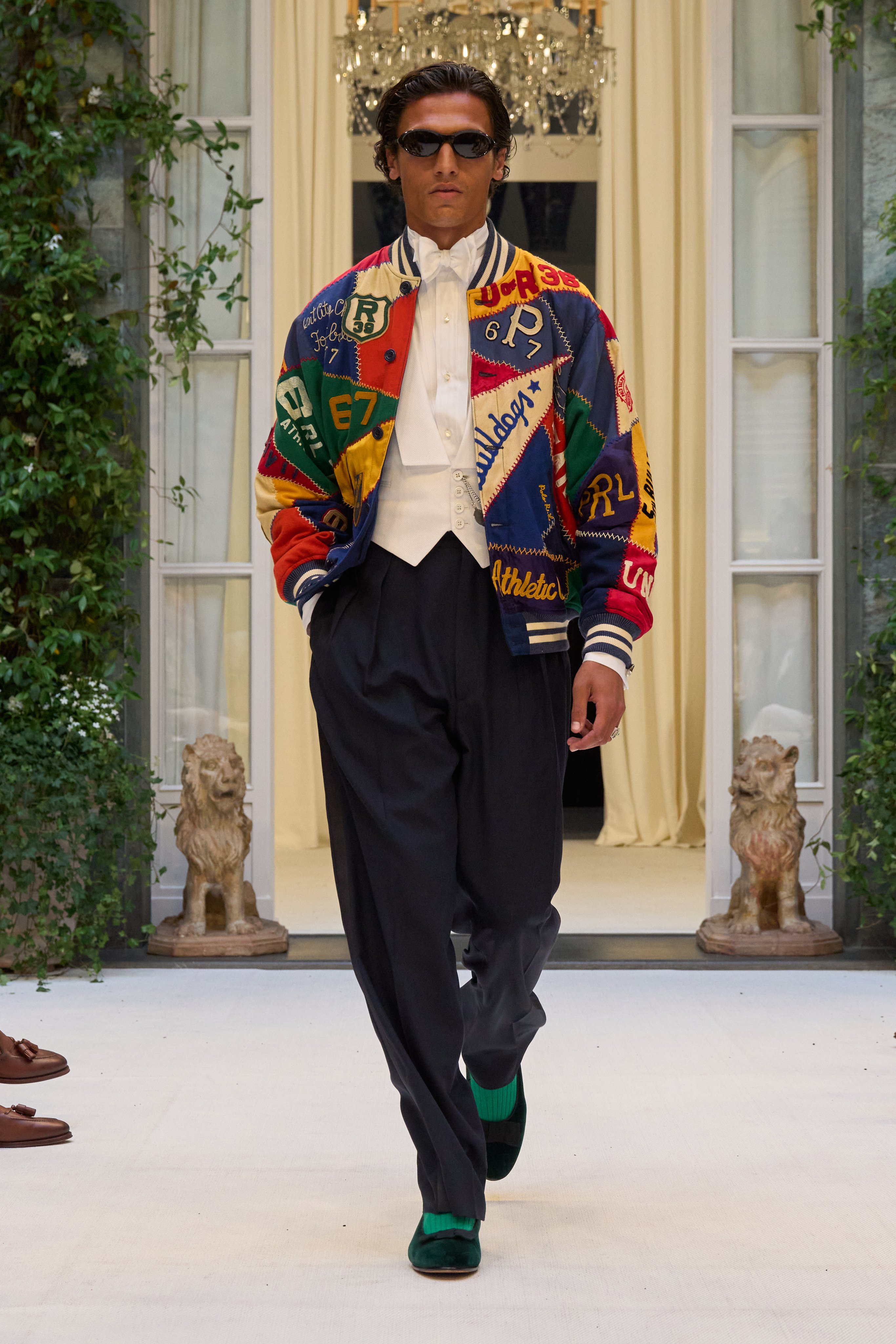 林俊傑現身 Ralph Lauren 米蘭男裝週!「Dream Racers」用賽車、學院風與紳士美學打造 2027 春季男裝