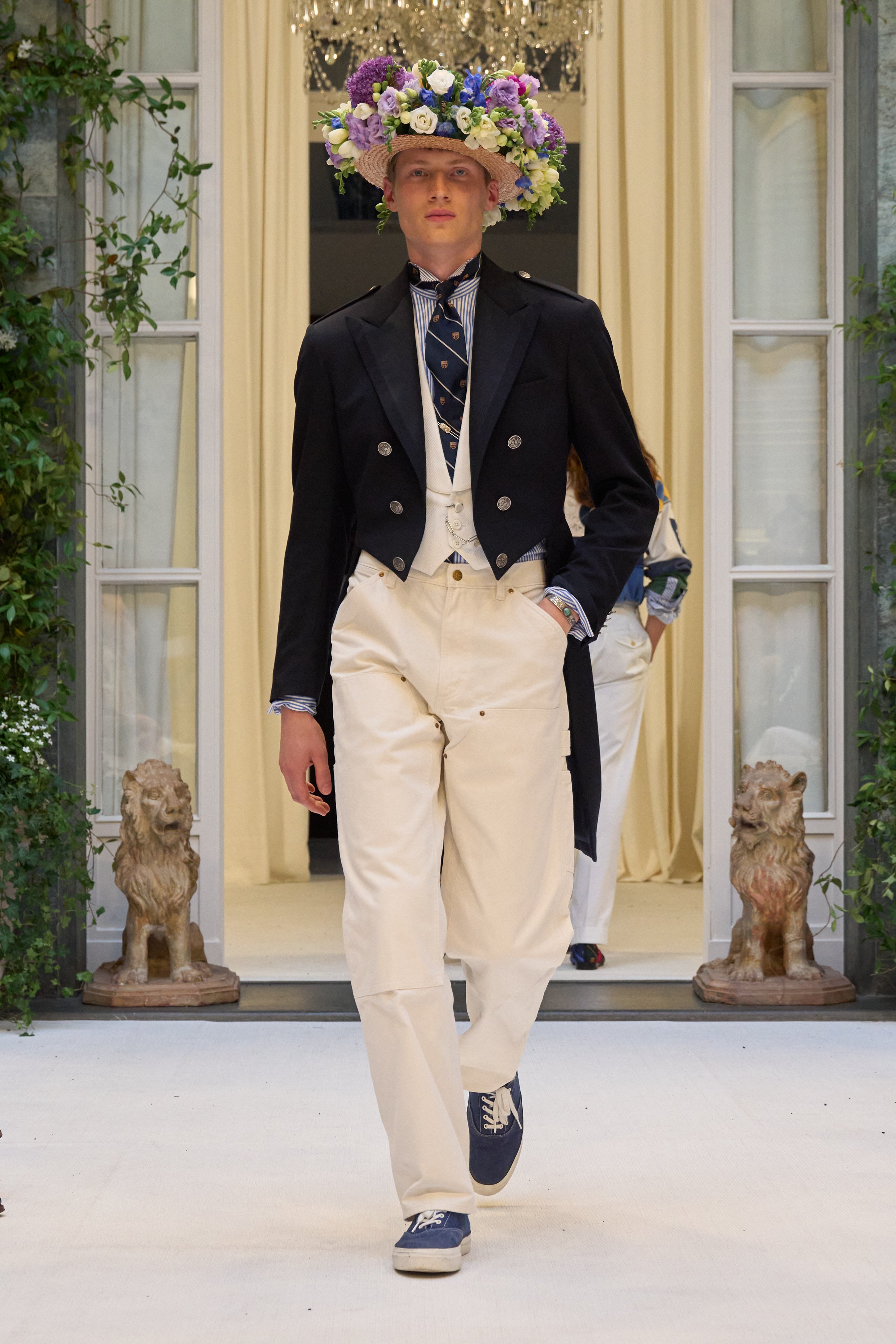 林俊傑現身 Ralph Lauren 米蘭男裝週!「Dream Racers」用賽車、學院風與紳士美學打造 2027 春季男裝