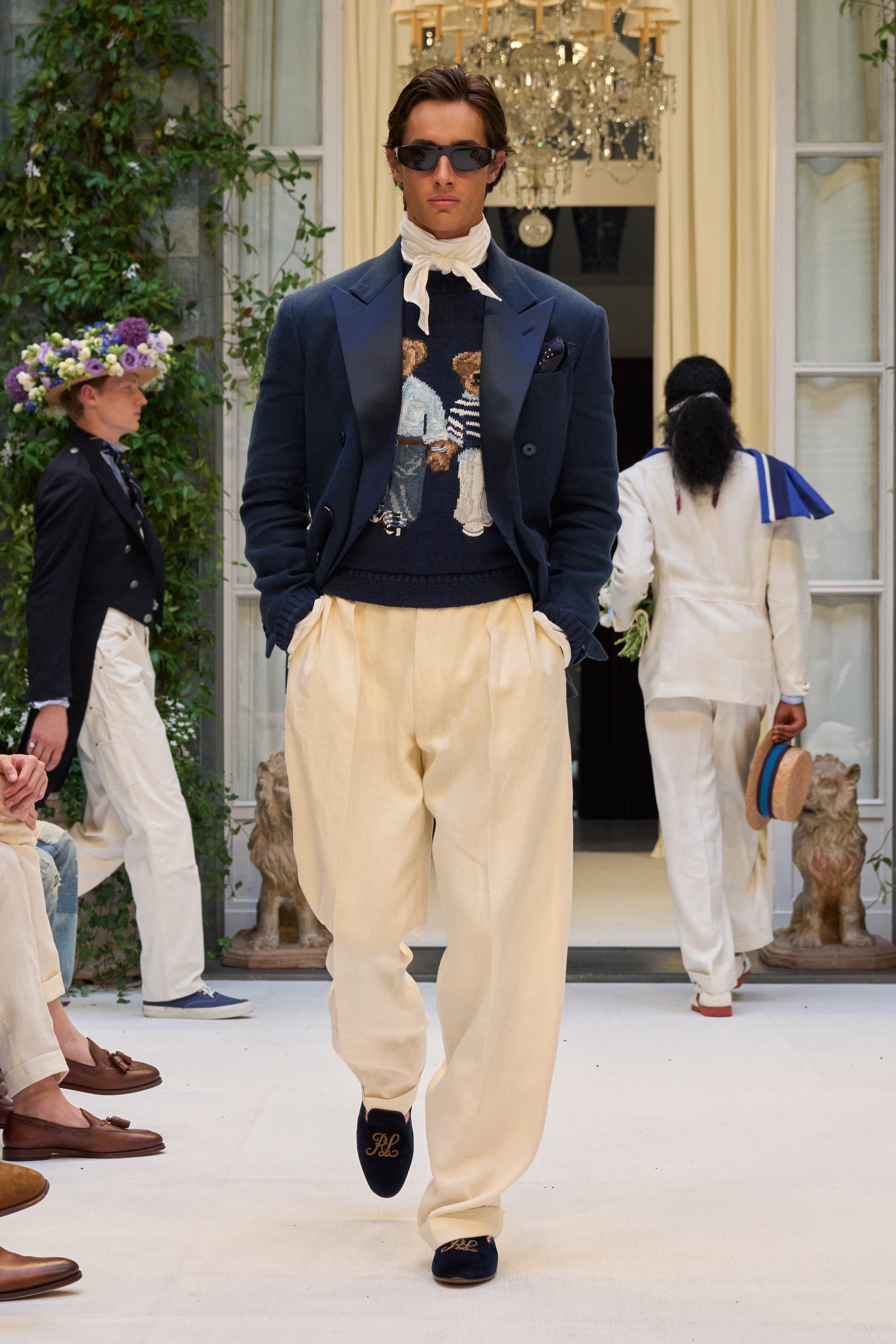 林俊傑現身 Ralph Lauren 米蘭男裝週!「Dream Racers」用賽車、學院風與紳士美學打造 2027 春季男裝