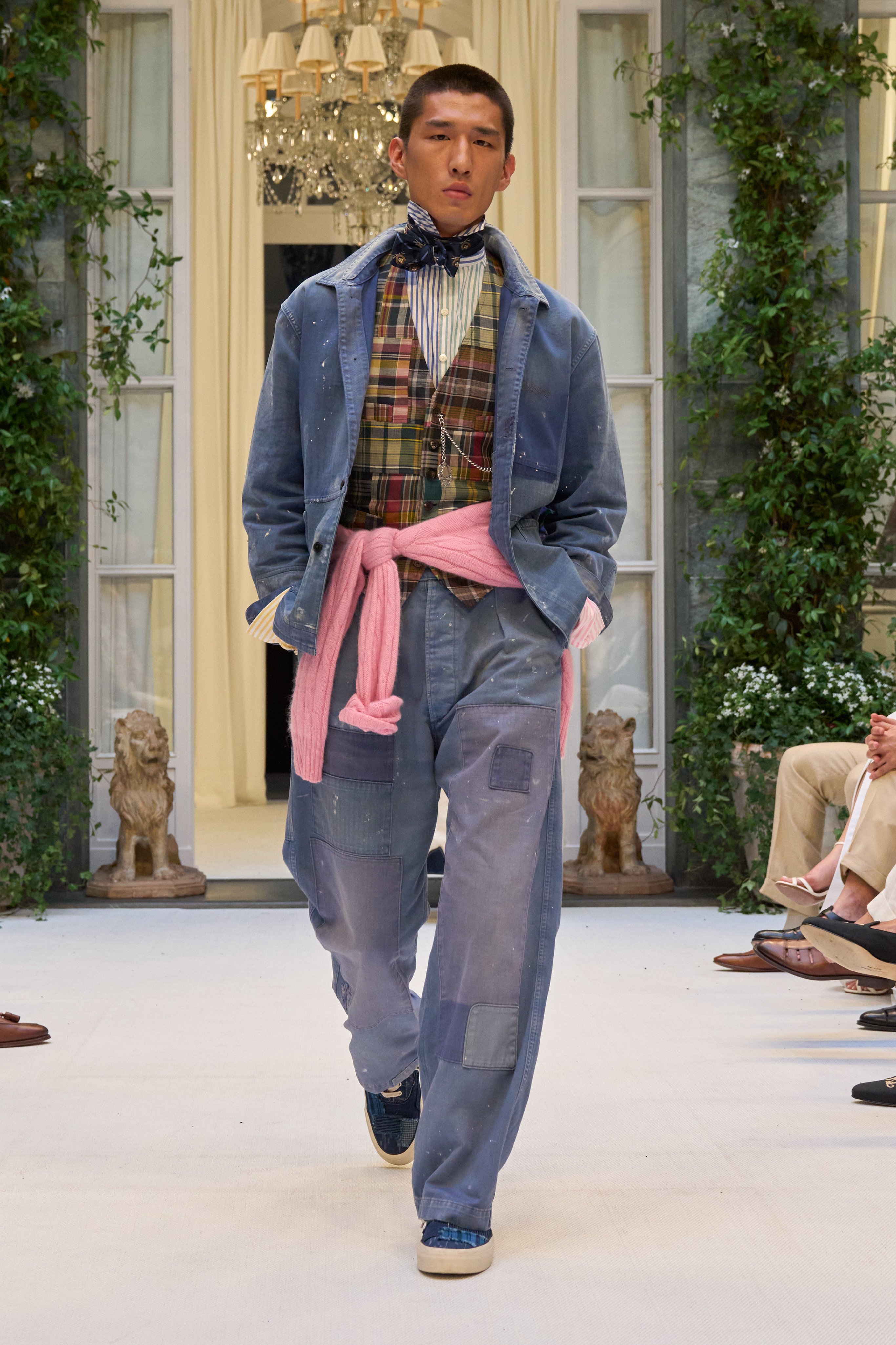 林俊傑現身 Ralph Lauren 米蘭男裝週!「Dream Racers」用賽車、學院風與紳士美學打造 2027 春季男裝