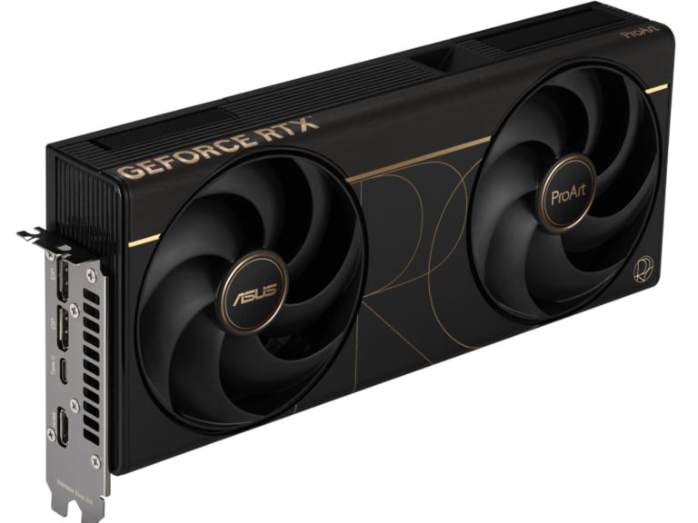 華碩 ProArt GeForce RTX 5090 旗艦顯示卡狂讚！32GB 記憶體、液態金屬散熱⋯創作者必備神卡要價 13 萬！