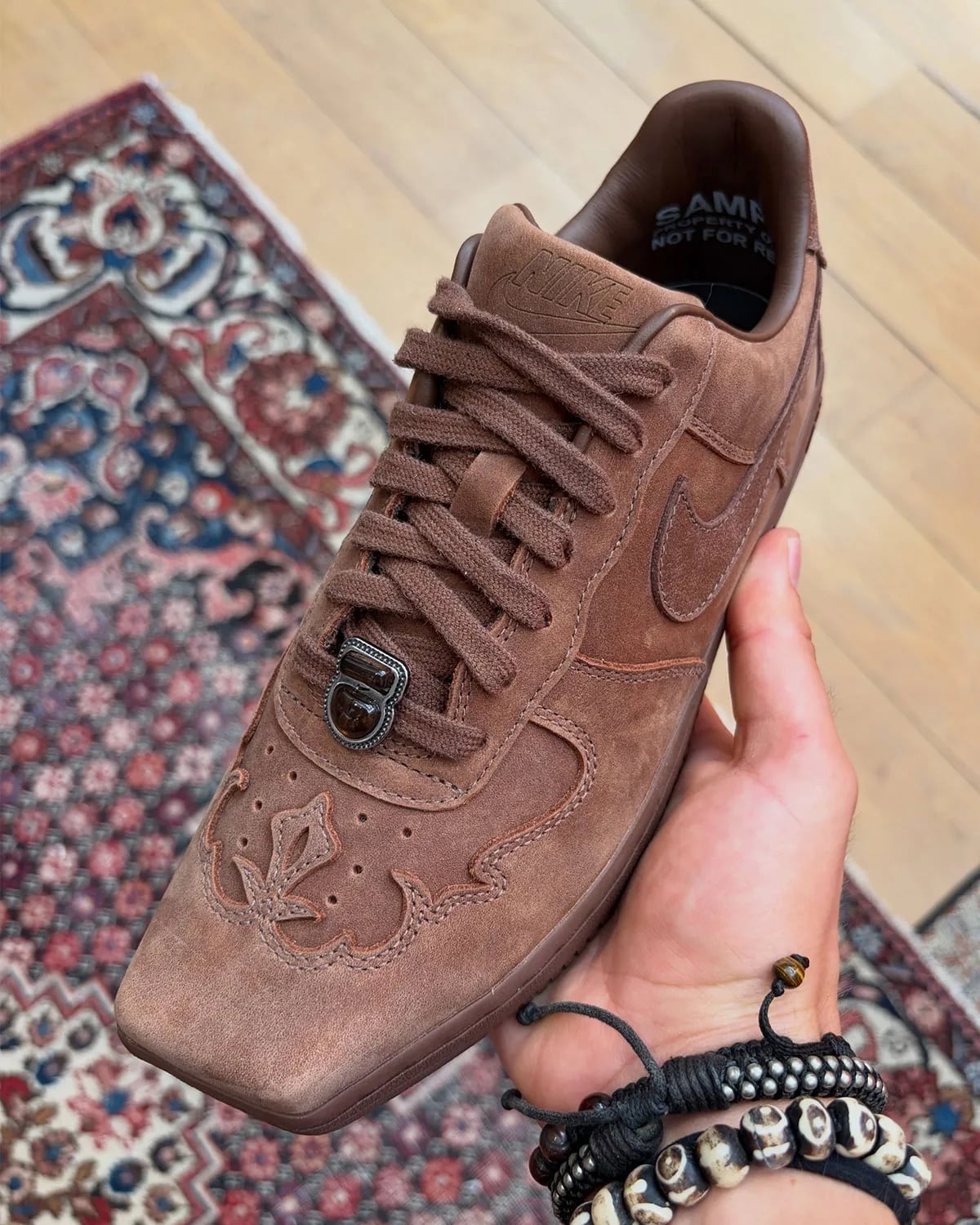 Nike Air Force 1 推出「方頭鞋型」版本！Square Toe、格紋印花元素注入時尚感拉滿！