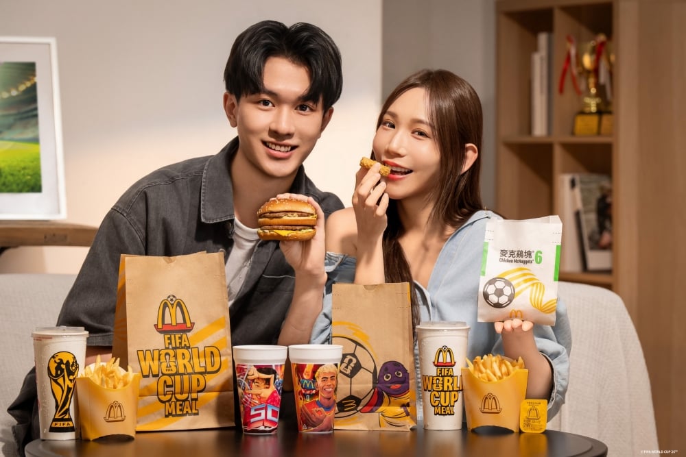 麥當勞世界盃聯名套餐台灣登場！足球明星杯、芒果可口可樂、金黃地瓜條回歸⋯開賣資訊一次看！