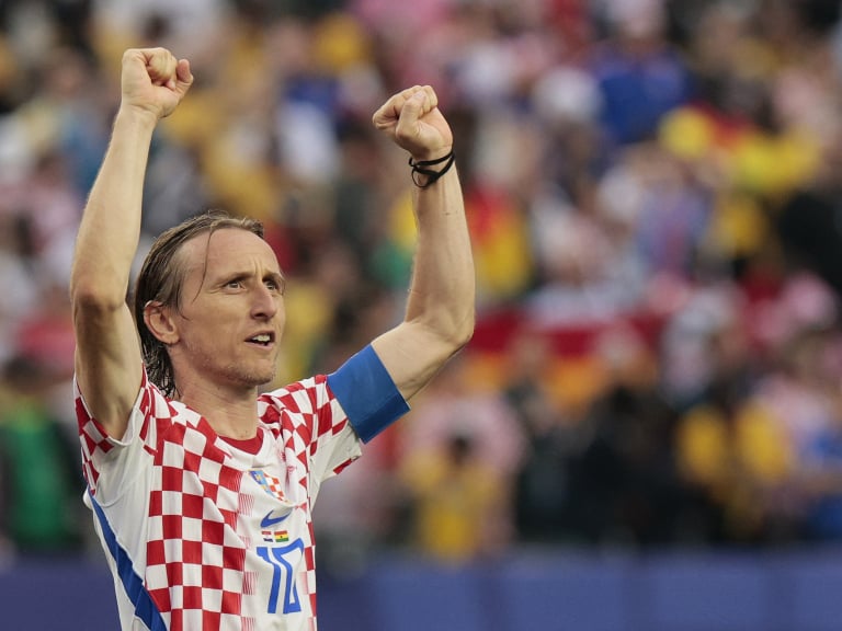 世界盃／魔笛 Luka Modrić 關鍵精彩助攻！克羅埃西亞 2:1 迦納、雙雙攜手挺進 32 強！